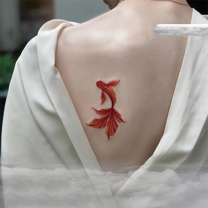 小清新防水 唯美红色锦鲤金鱼图案少女文艺锁骨后背脚踝纹身贴纸