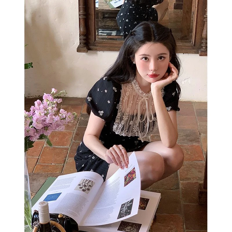 黑色连衣裙气质高级感女2023夏新款小个子法式高端轻奢碎花裙显瘦