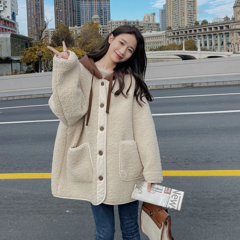皮毛一体仿羊羔毛外套女宽松拼接设计2024秋冬新款羊羔绒外套女