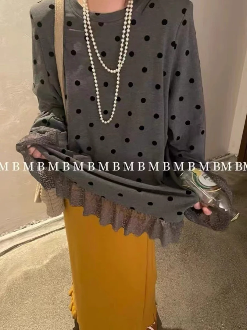 韩国东大门秋冬新款蕾丝花边拼接波点T恤女宽松百搭减龄打底上衣