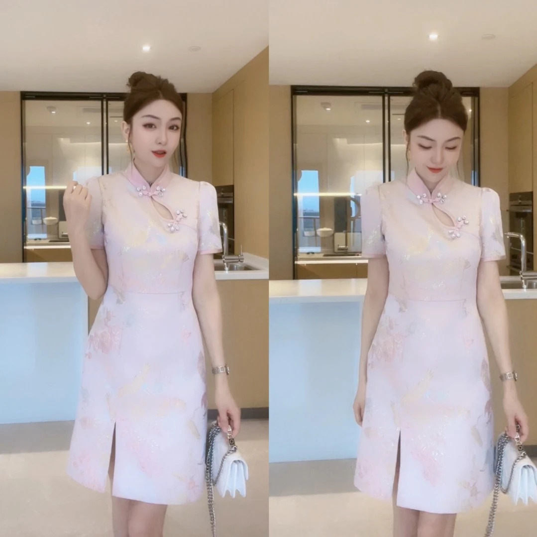 M9A84001 2025新款国风改良款旗袍春初秋新款显瘦修身气质连衣裙