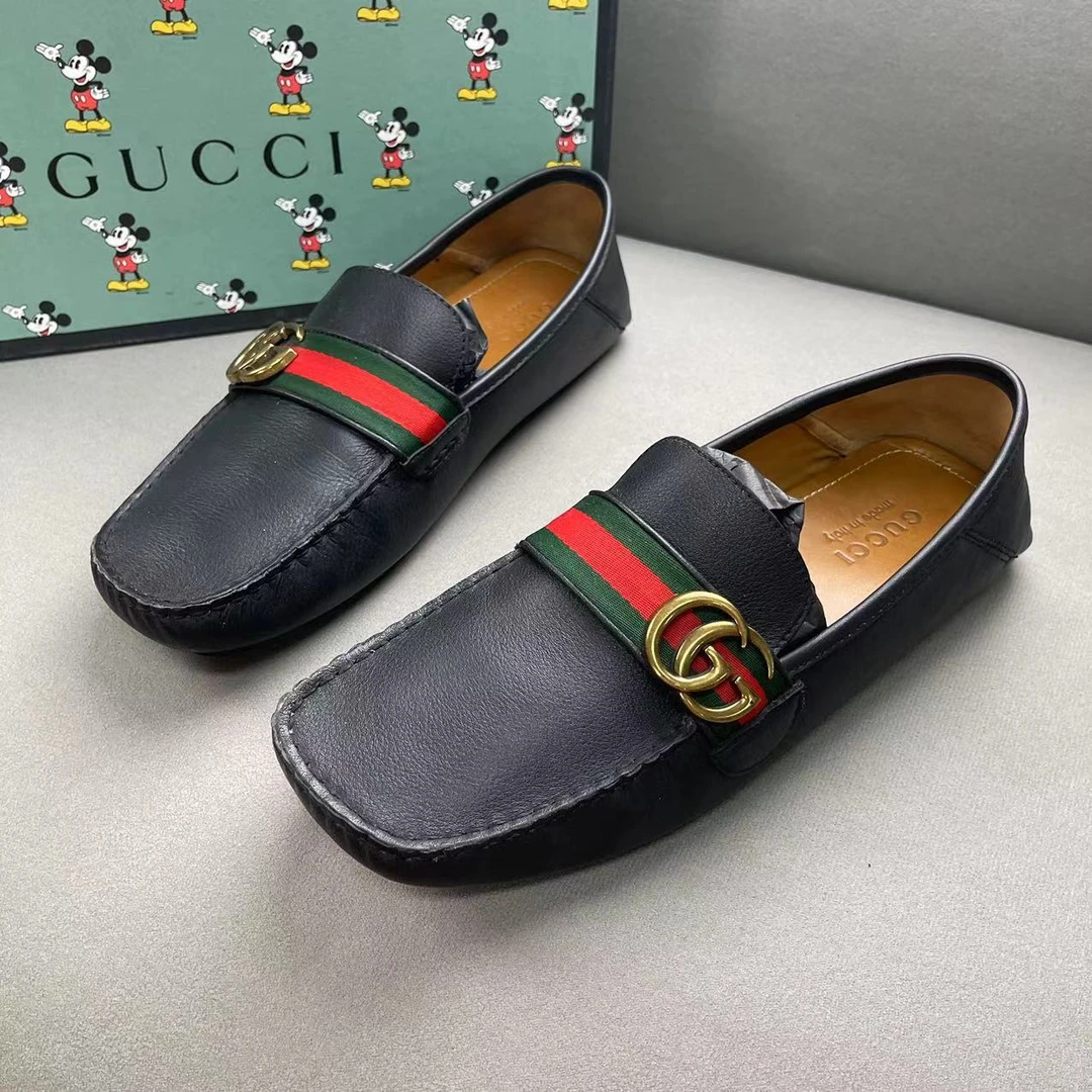 GUCCI/古驰黑色皮革双G大金扣时尚百搭英伦豆豆鞋 41码/96新