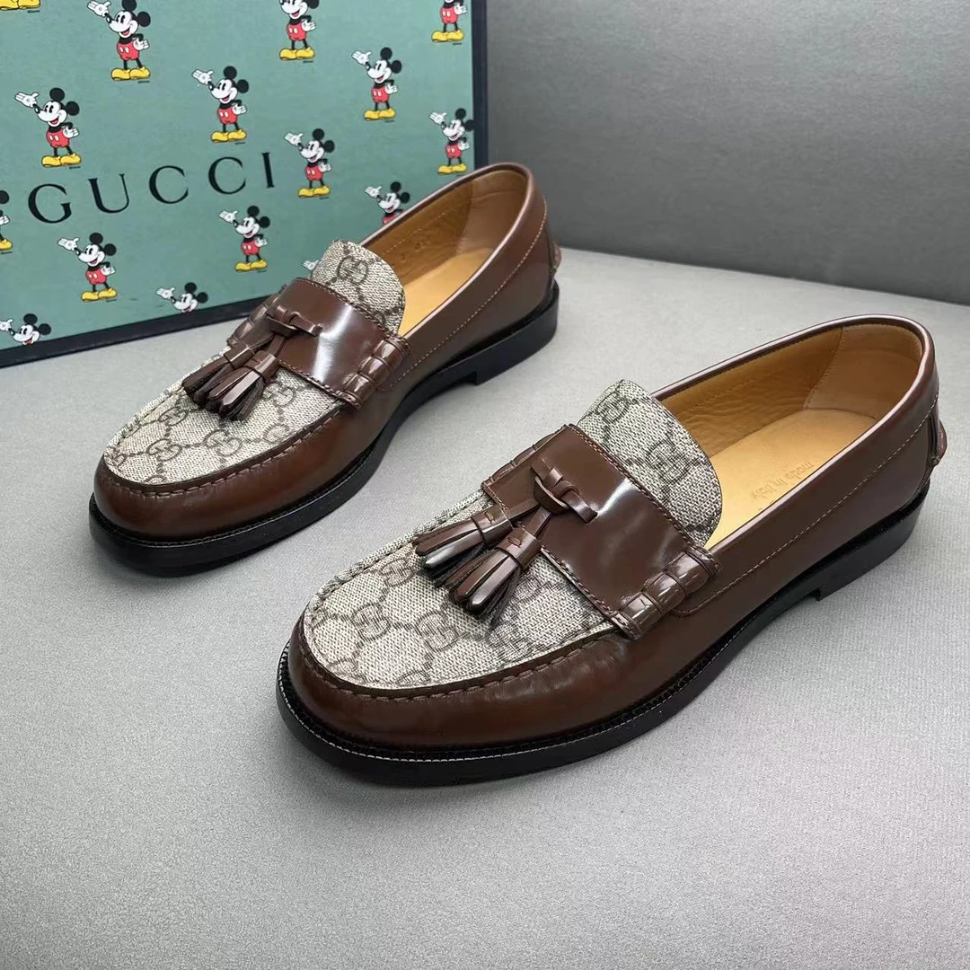GUCCI/古驰棕色老花半印流苏时尚百搭英伦风商务皮鞋 41码/全新