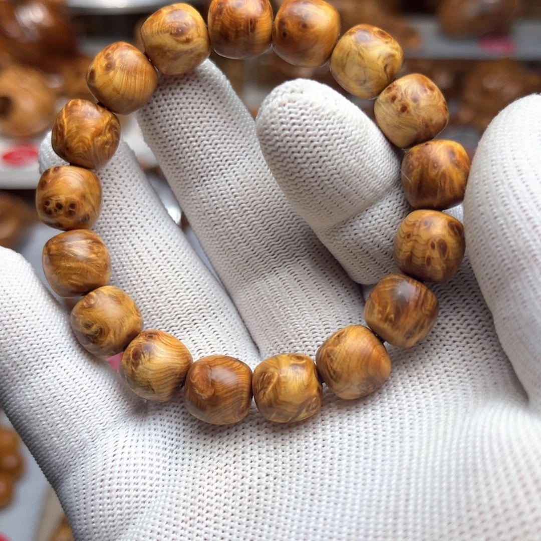 木捷***曼太行崖柏木头料