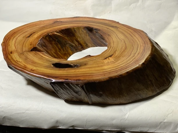 优质红心樟随型干泡台实木长度39厘米，宽度25厘米高度6厘米香樟木