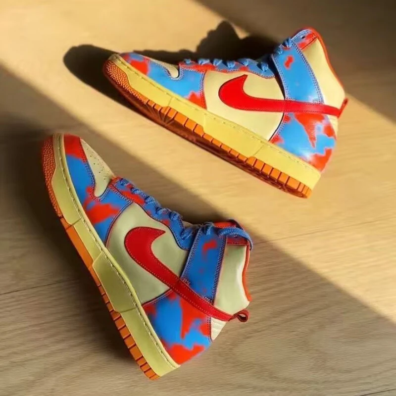 NIKE/耐克Dunk High 1985复古潮流高帮运动休闲板鞋女DD9404-800