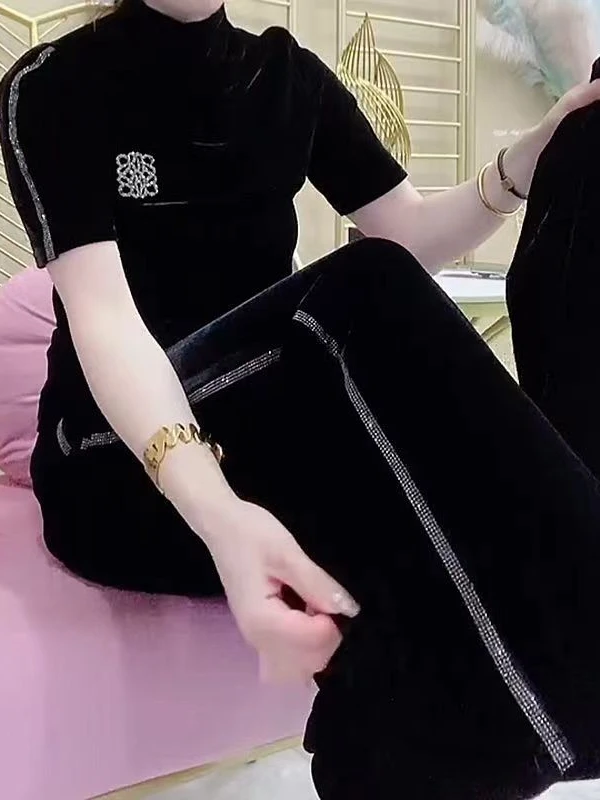 新款气质显瘦高领四方立体金丝绒短袖上衣时尚洋气简约百搭直筒裤