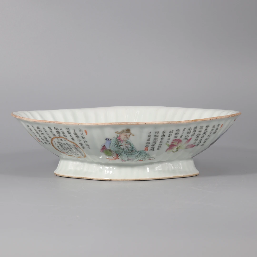 粉彩无双谱人物诗文高足如意口供盘   H408-028