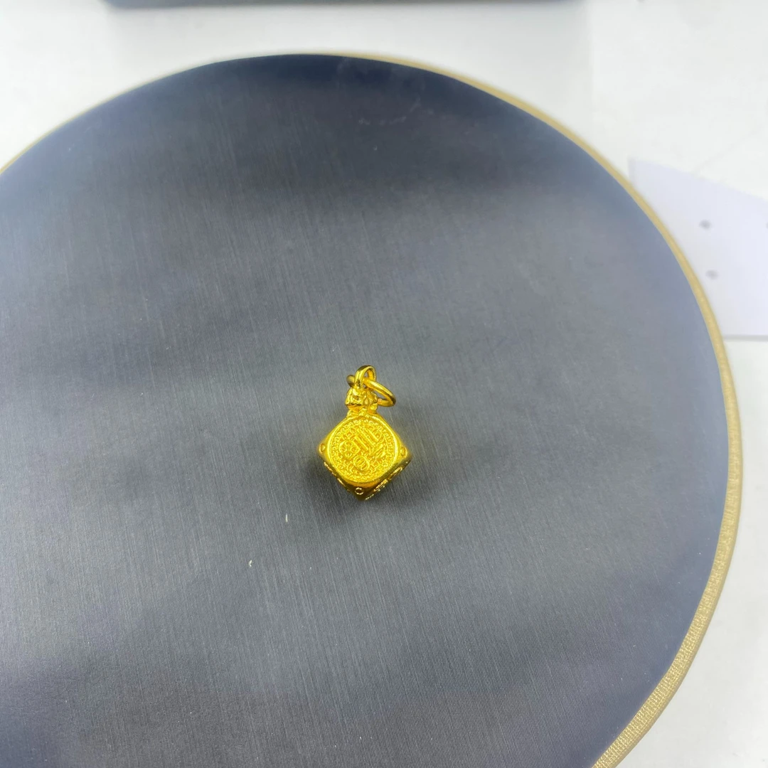 【色沁斑斓】d081福字吊坠