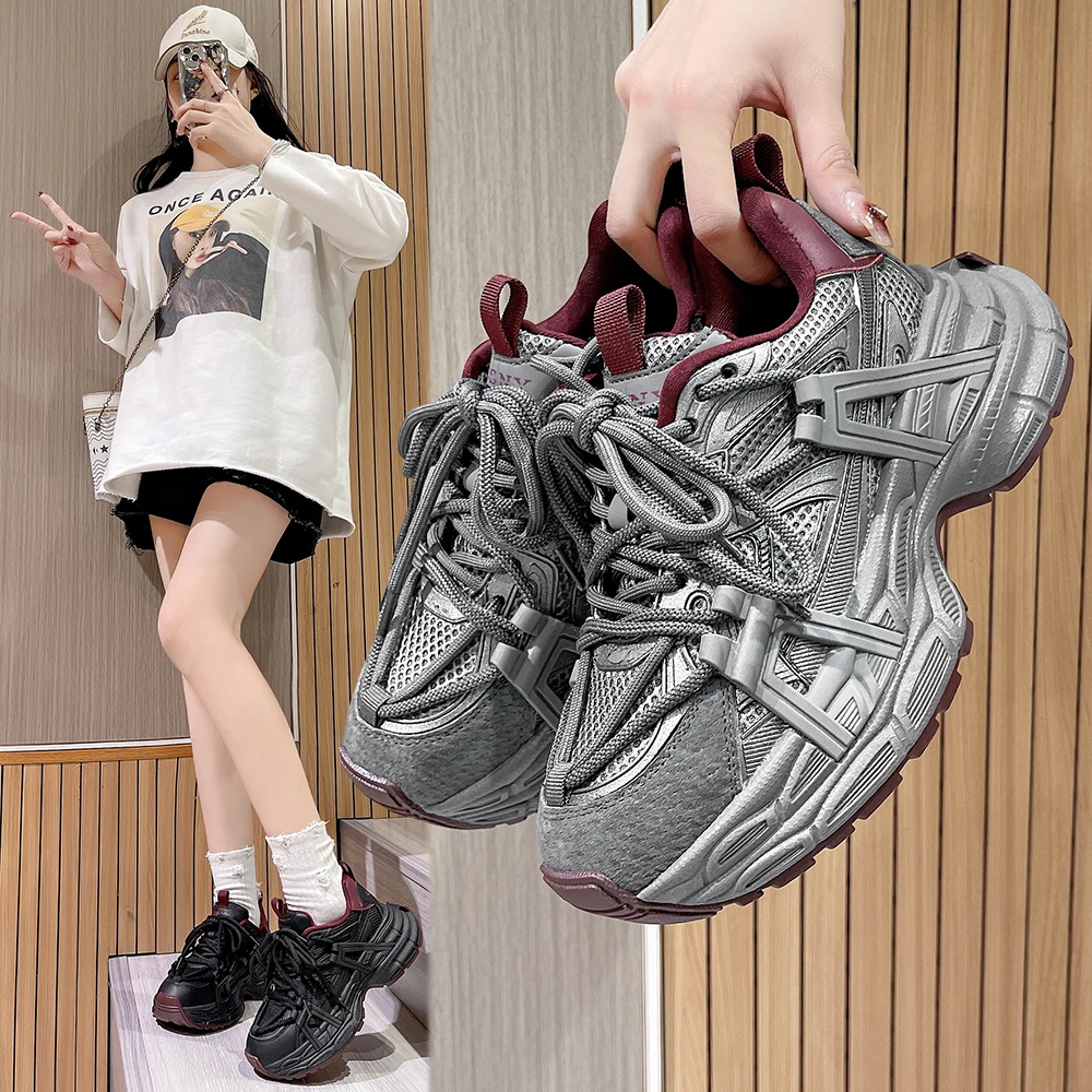 老爹鞋女ins2024年秋冬新款灰色老爹鞋女款圆头小蛮腰鞋休闲小黑