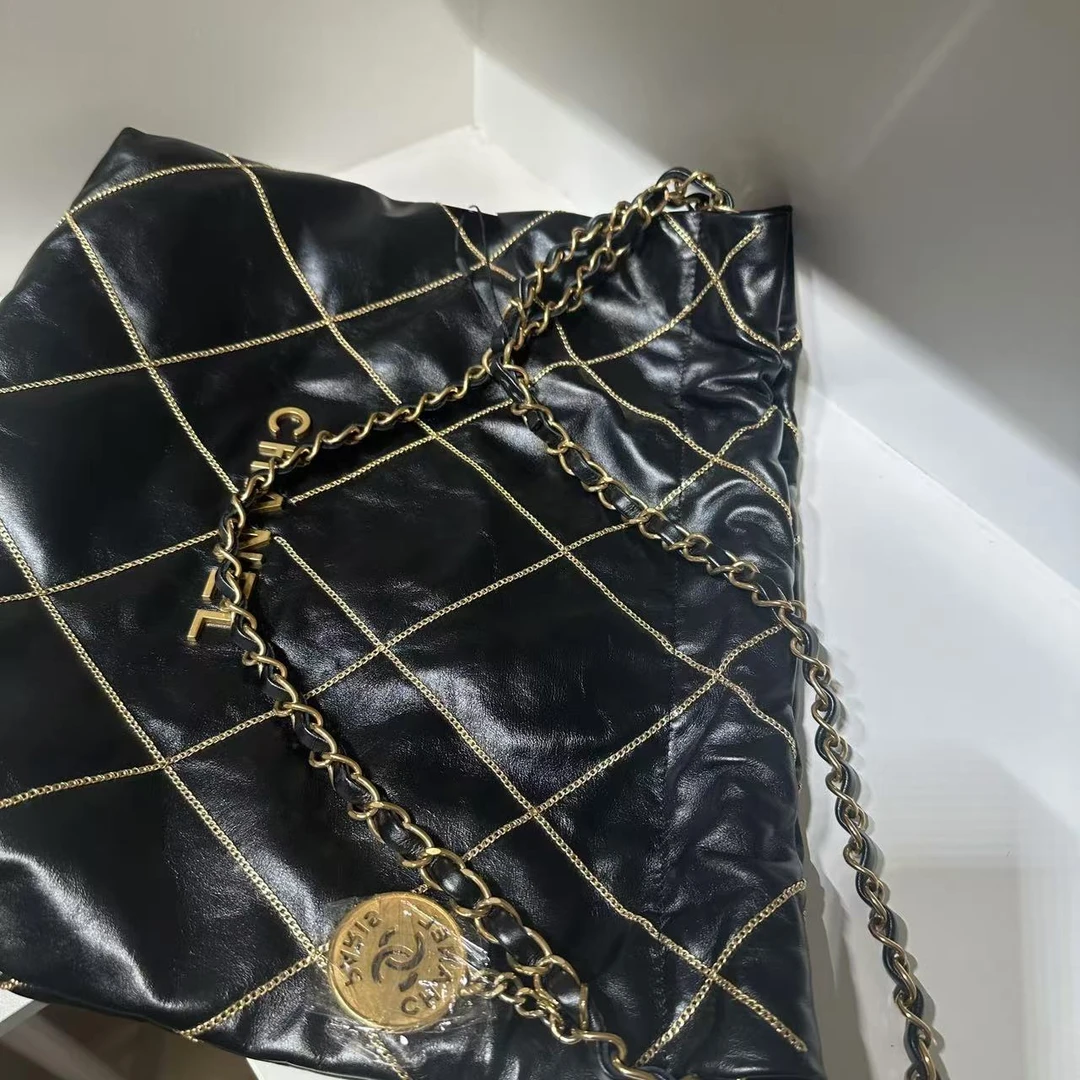 99新 Chanel/香奈儿 HIHI/Chanel 23B 黑金金属链小号22bag 小号
