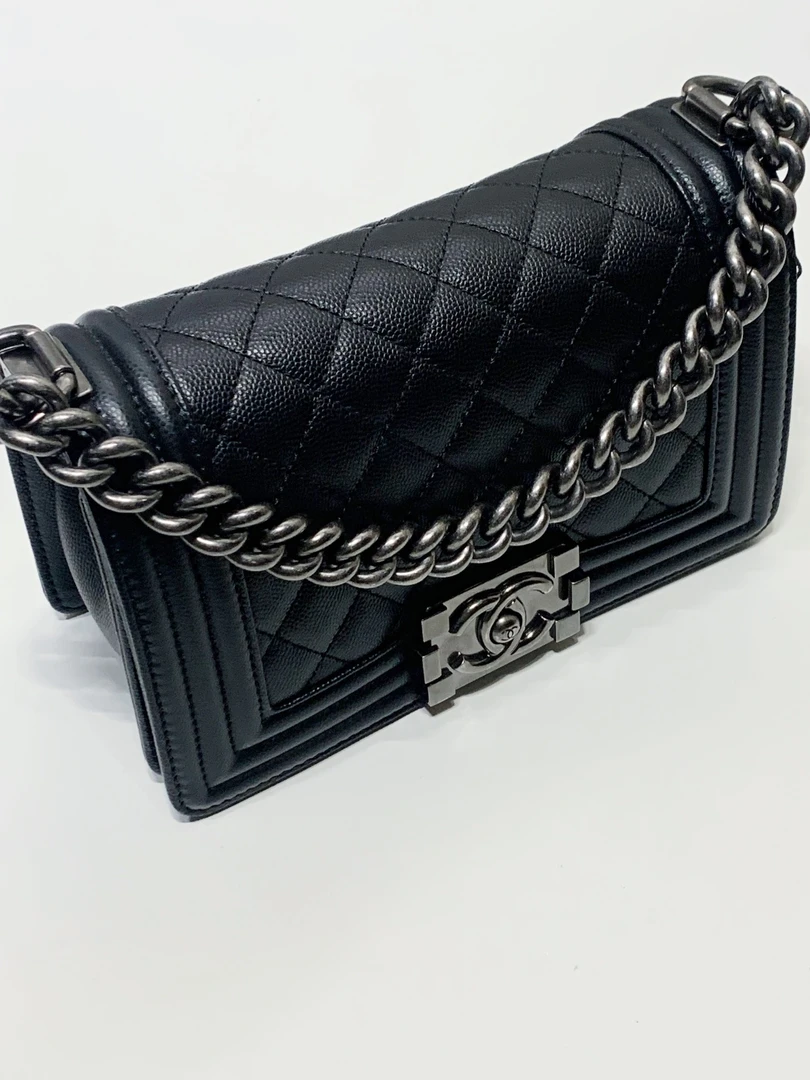 99新 Chanel/香奈儿 HIHI精选/CHANEL 黑银荔枝纹Leboy小号 25开