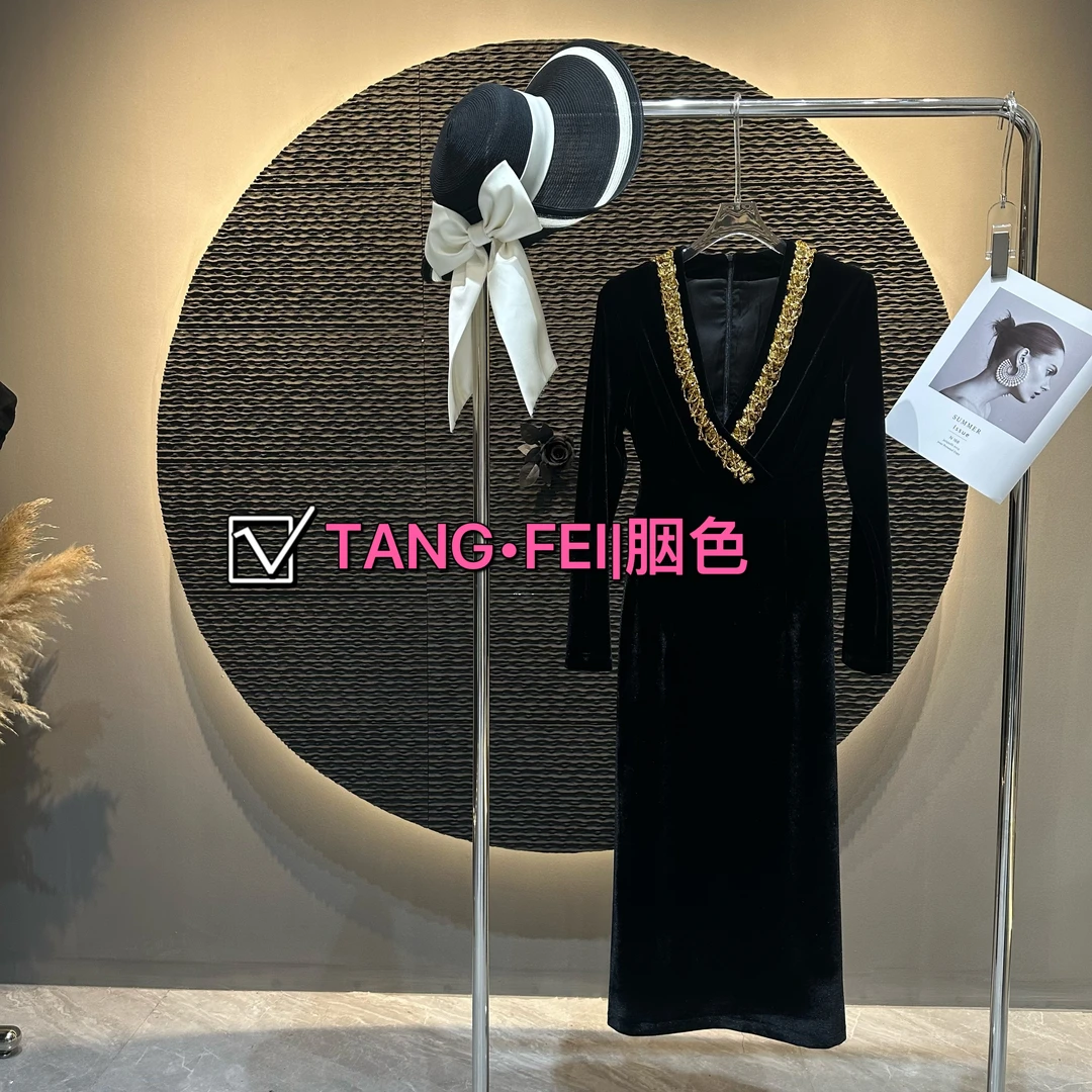 TANG-FEI咽色【黑金晚宴】TF0027秋季新款丝绒重工连衣裙