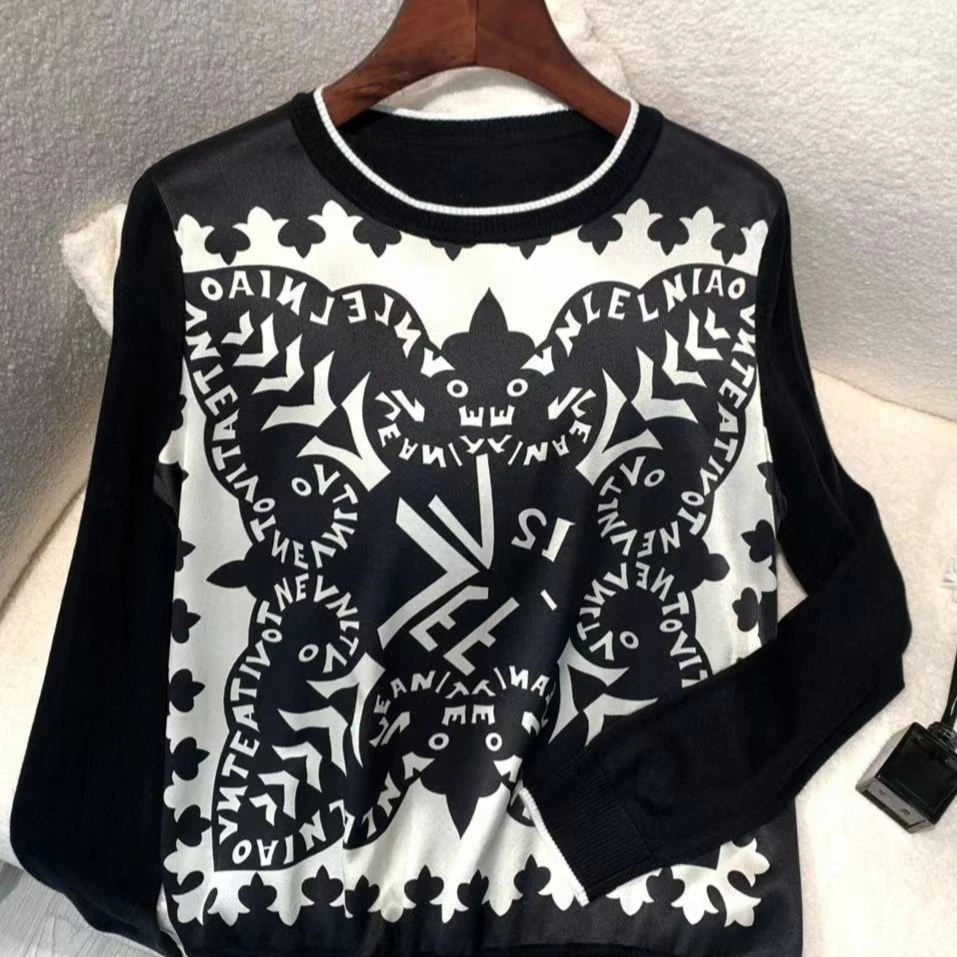 2025年春季新品，24001重磅桑蚕丝印花时尚百搭显瘦套头长袖女