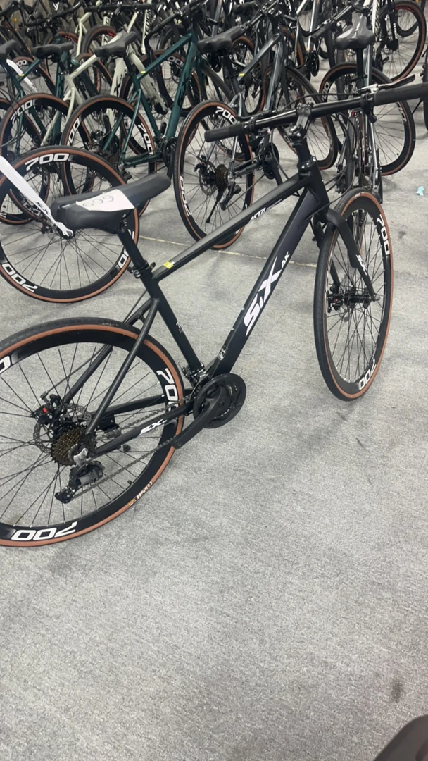 黑色SIXAK平把公路自行车