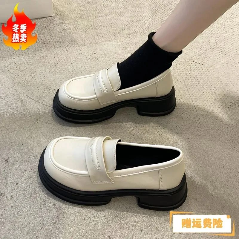 黑色粗跟小皮鞋女英伦2023新款秋季复古jk制服单鞋增高MS