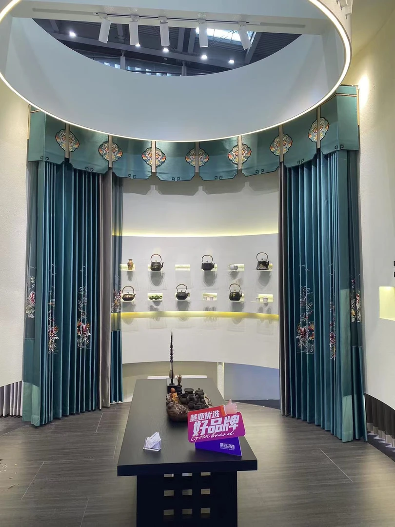 御品绣庄2024新品刺绣样品工厂直销国潮国风别墅客厅遮光窗帘