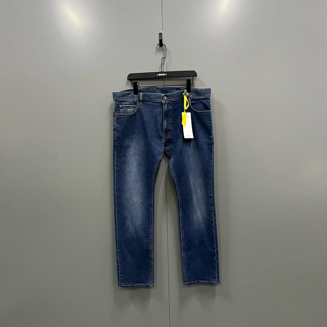 Zegna 杰尼亚 蓝色牛仔裤 36码/95新/公价4500/无配件 ki301722