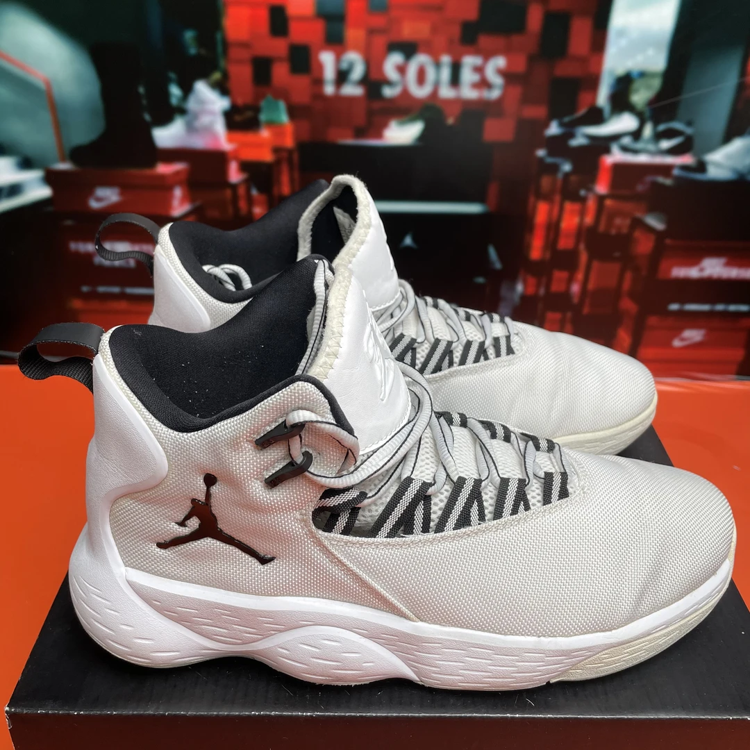 44码 中古 Nike Jordan SuperFly MVP 实战 篮球鞋 白色 无盒