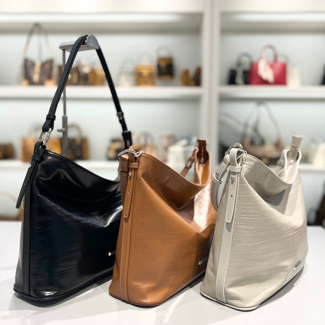 欧米OMI水桶包2025新款高级感头层牛皮大容量单肩斜挎包女托特包