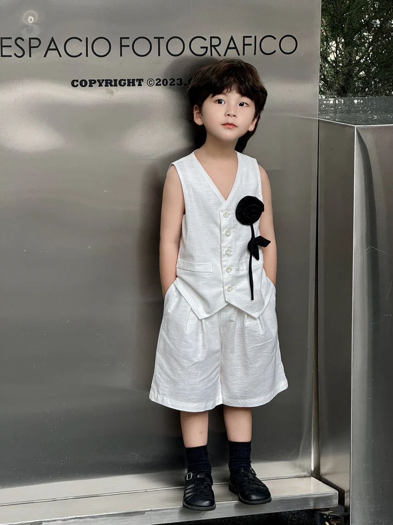 【momo】2024夏装新款童装短袖短裤套装时尚设计师系列百搭白色潮流