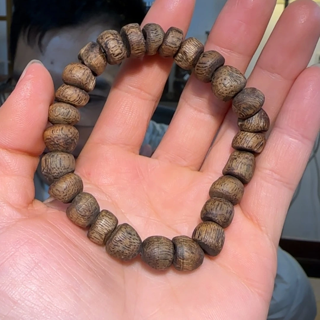 【闪购商品】沉香手串乌身圆叶手串10.6克