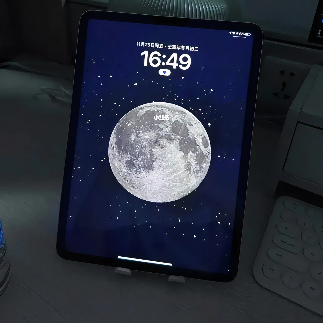 95新 Apple/苹果 超薄iPadPro2代轻办公剪辑游戏女生追剧平板电脑