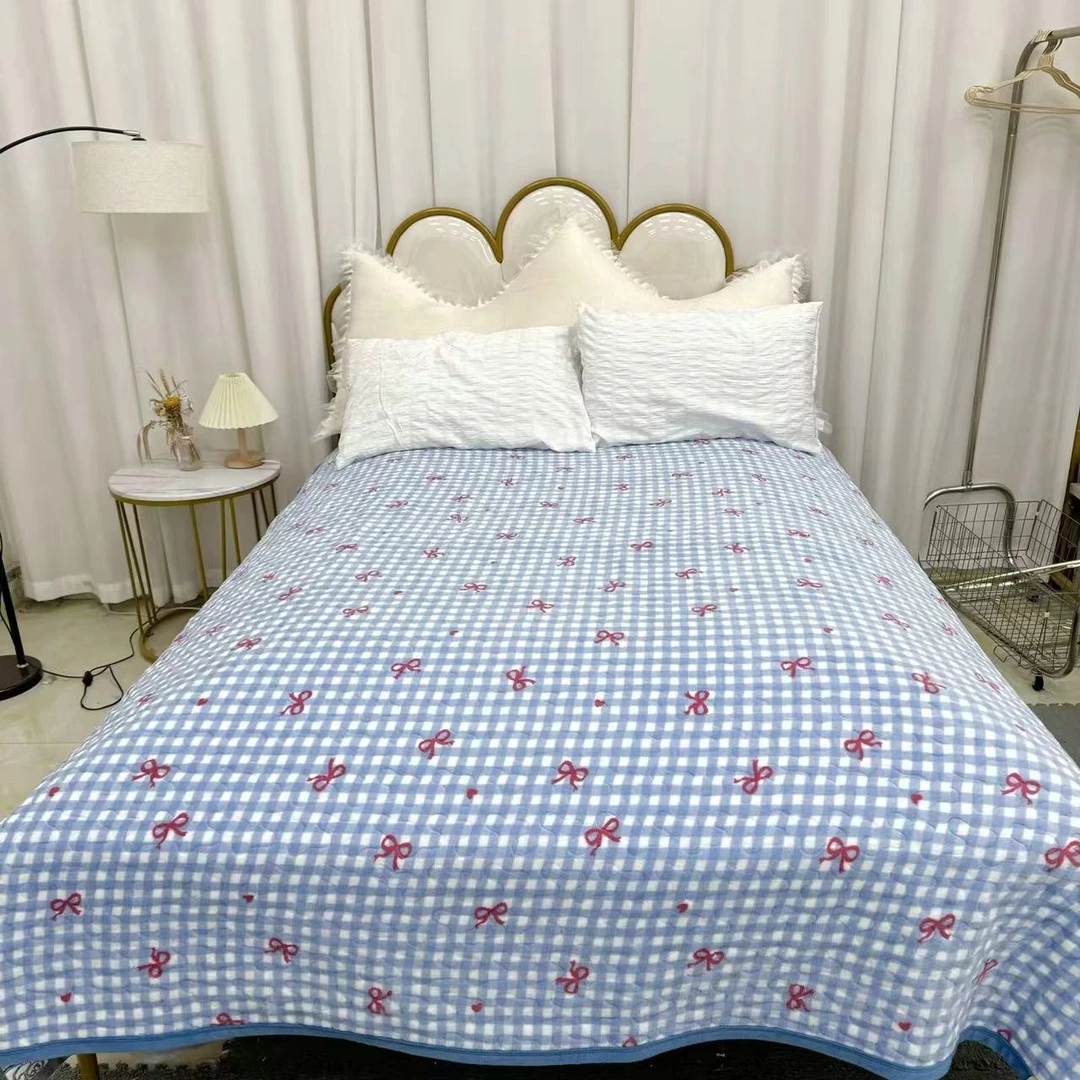 【蓝色蝴蝶结】绒毯加厚密道绗缝床盖