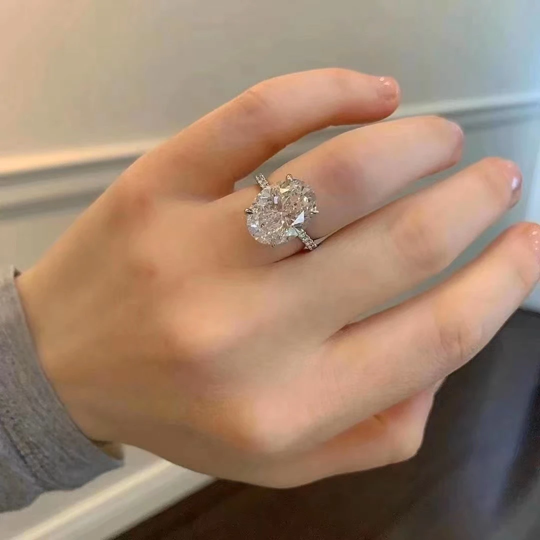 925银莫桑石银制品 【微镶鸽子蛋】简约精致鸽子蛋戒指椭圆形莫桑钻