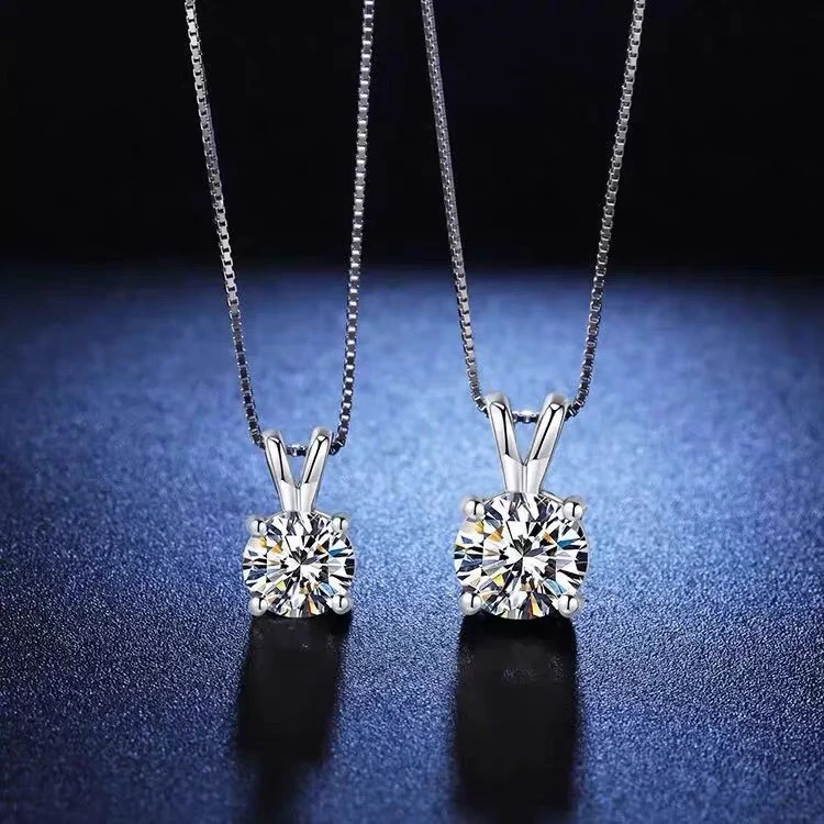 925银莫桑石银制品 【v型四爪吊坠】1-2克拉/四爪吊坠百搭简约吊坠