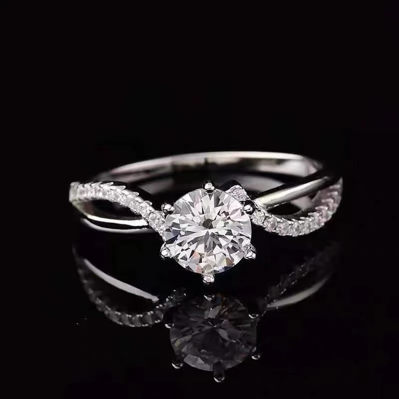 925银莫桑石银制品 【诗诗同款】1克拉/925银莫桑光臂女戒百搭婚戒