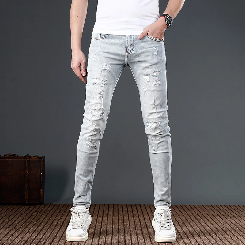 浅色破洞男士牛仔裤男款修身小脚弹力爆款2025新款夏季休闲裤子男