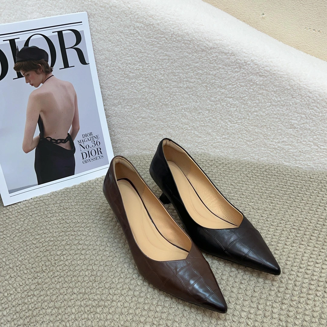 2024秋季新款 竹节纹牛皮中跟浅口单鞋女S086-38