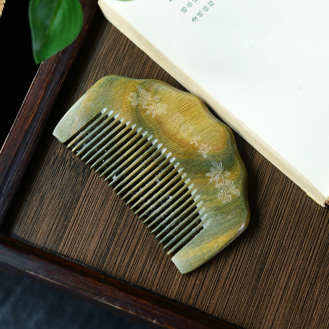 【颜会长甄选】天然绿檀梳子 228