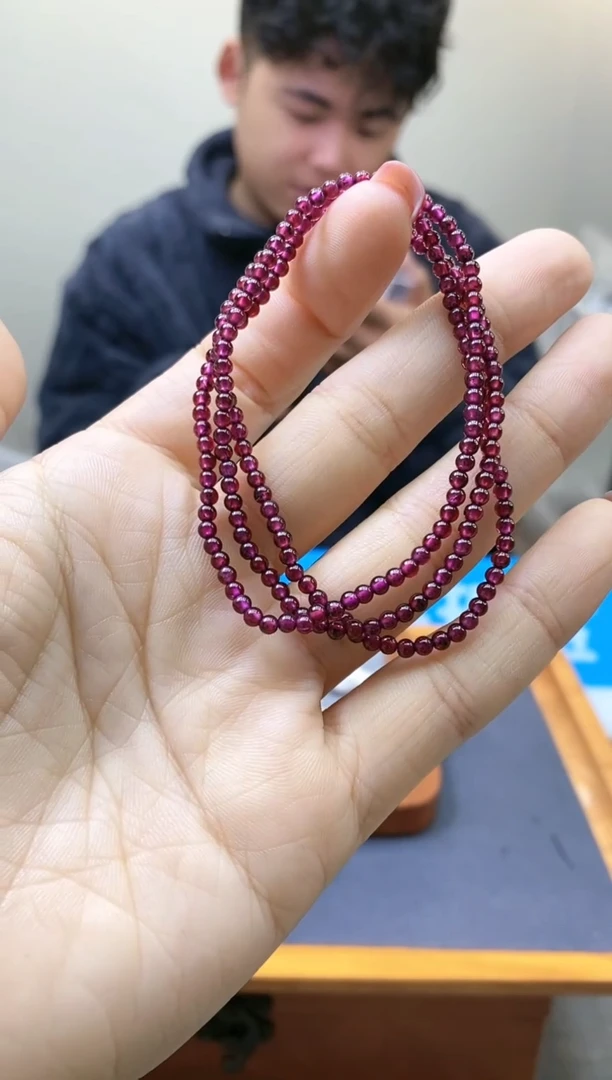 【闪购商品】石榴石手链未镶嵌062