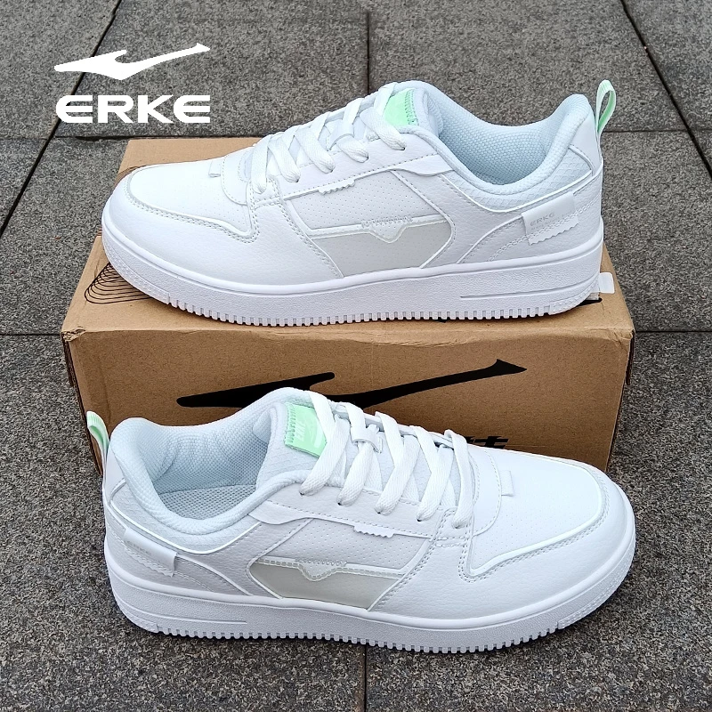 ERKE/鸿星尔克女鞋板鞋新款轻便百搭秋冬女款运动鞋白色时尚潮流
