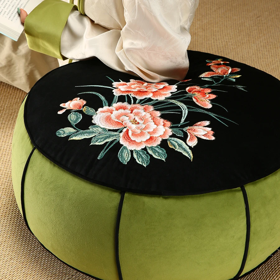 主播专享-{重工刺绣亏米宠粉}-新中式含芯坐敦重工刺绣