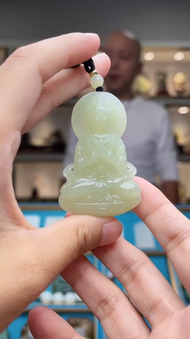 【闪购商品】和田玉颈饰未镶嵌苏