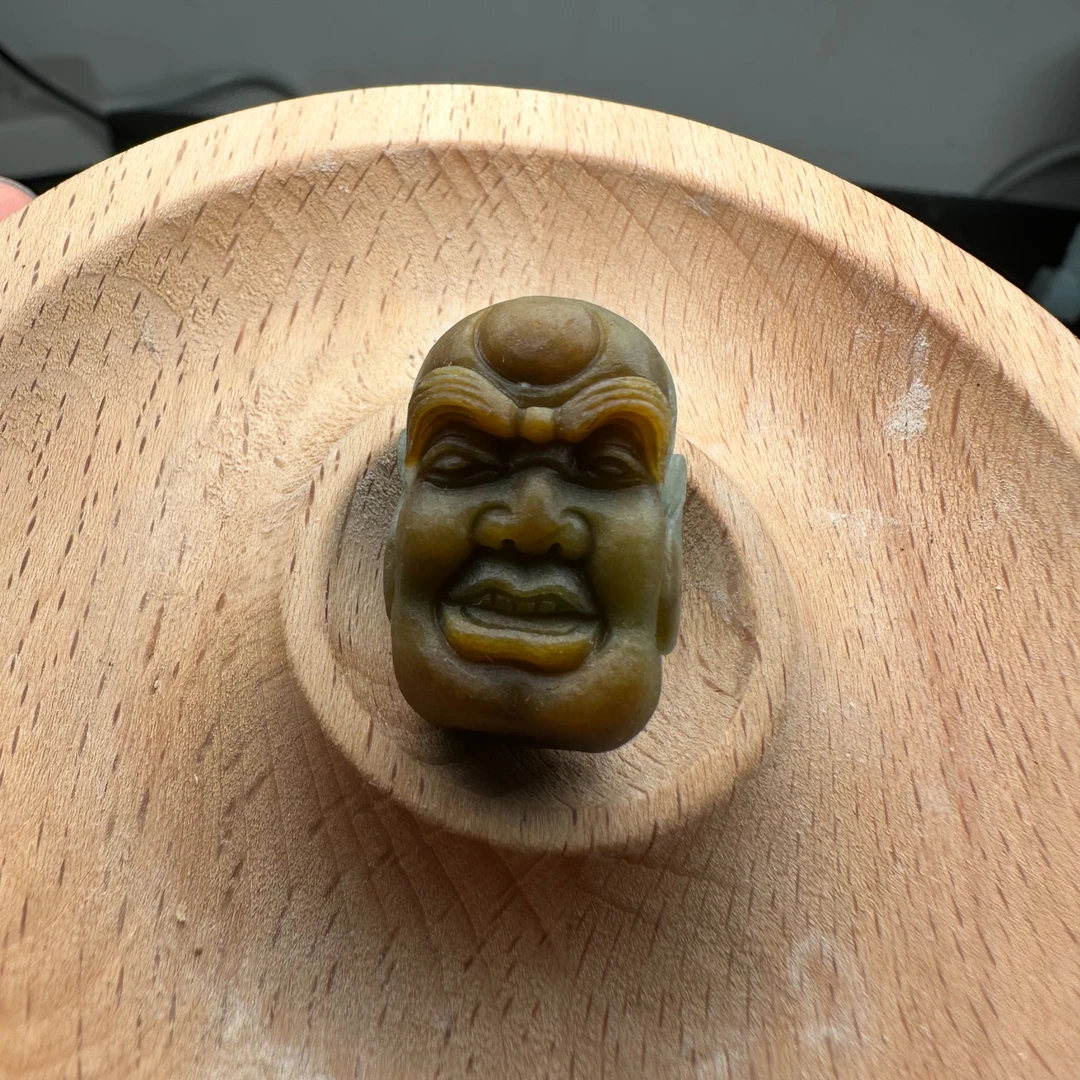 腾冲老料特色挂件罗汉头