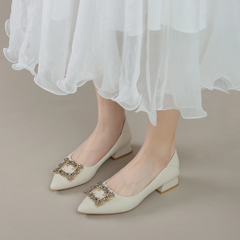 真皮粗跟单鞋女气质尖头中跟软皮2025春秋季新款法式瓢鞋豆豆鞋女