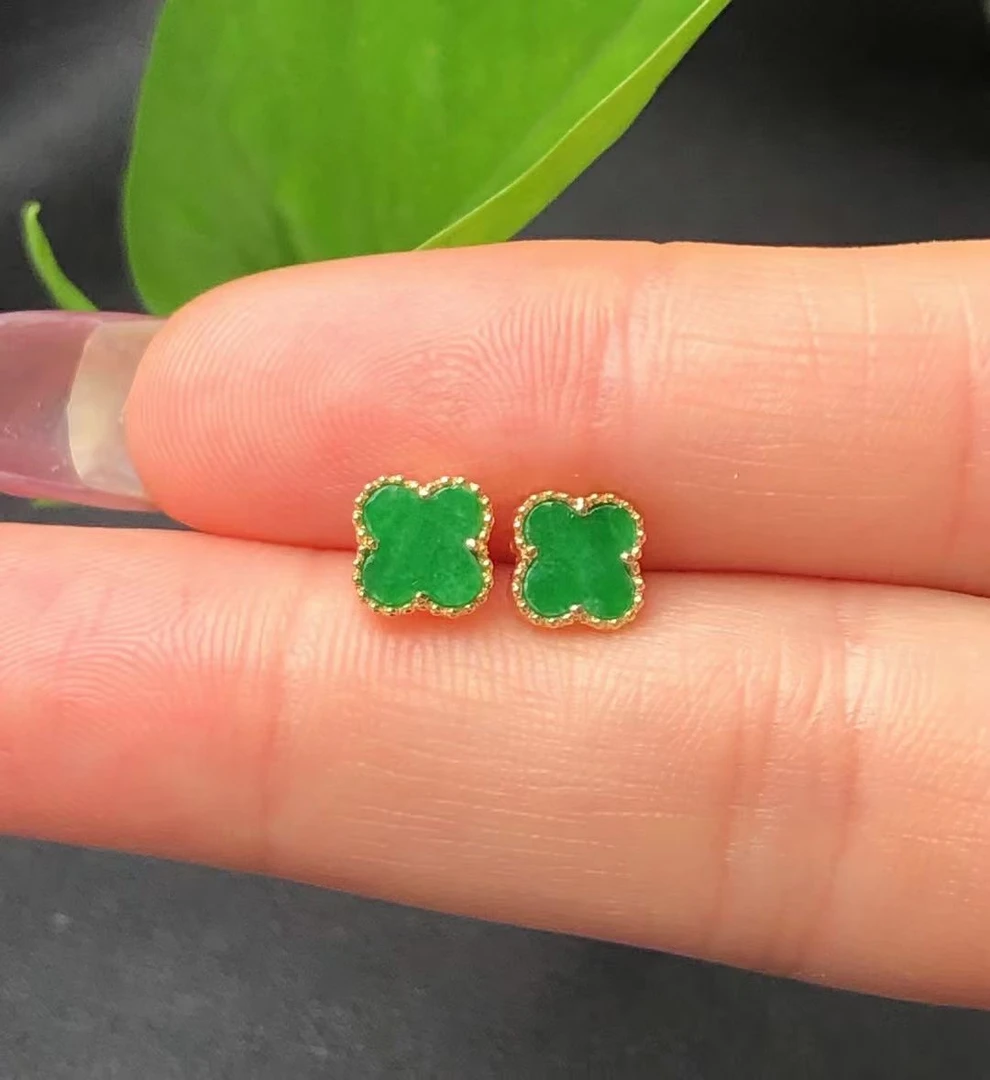 【玉满萃】18k镶嵌天然辣色阳绿色精致花朵耳钉