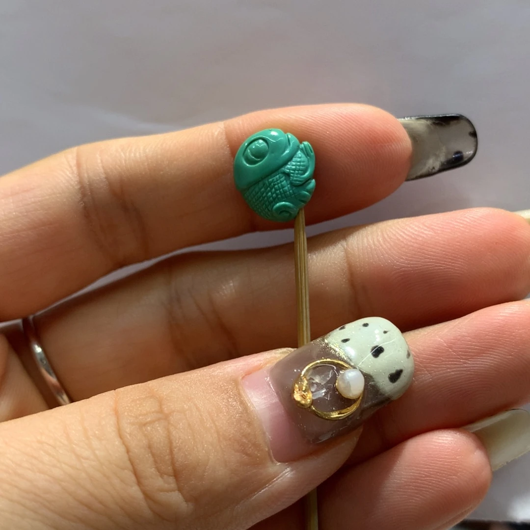 绿松石配饰未镶嵌