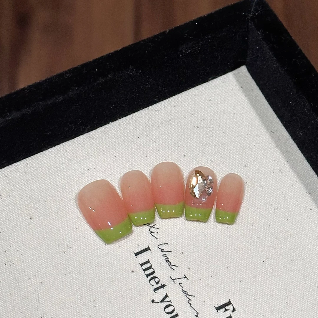 【绿野仙踪】孤品·日常百搭显白绿色温柔感婚甲春季小清新手工甲