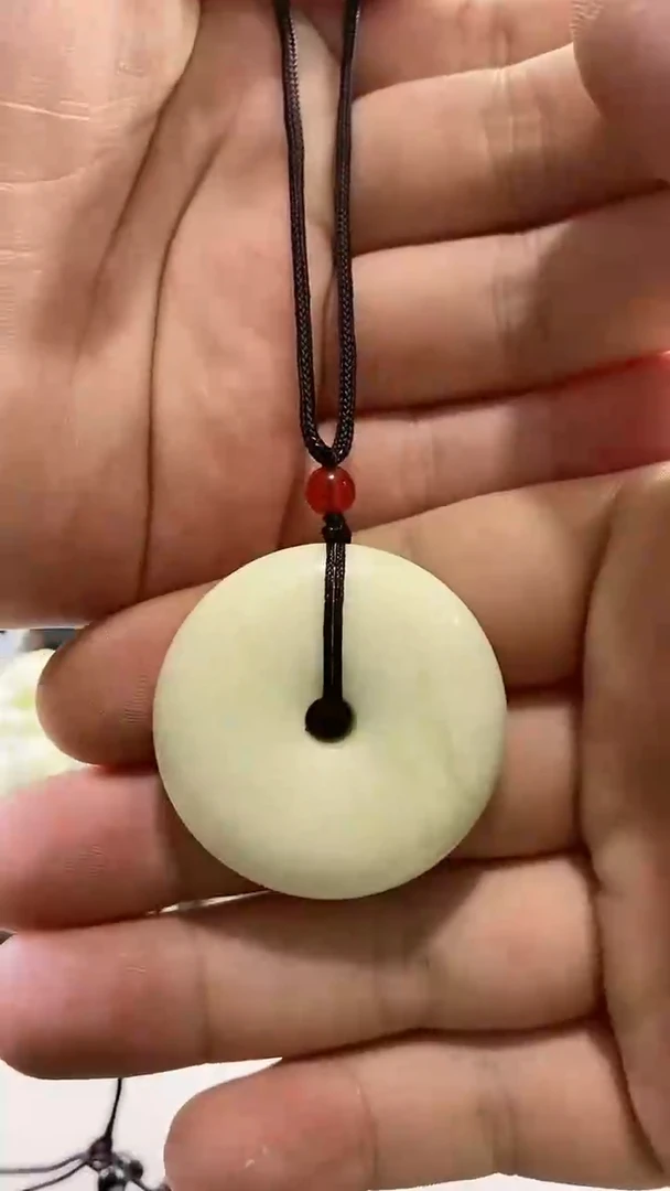 【闪购商品】蛇纹石玉挂件未镶嵌挂件
