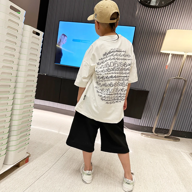 清仓 夏装中大童薄料圆领印花短袖T恤男孩运动上衣宽松半袖亲子装