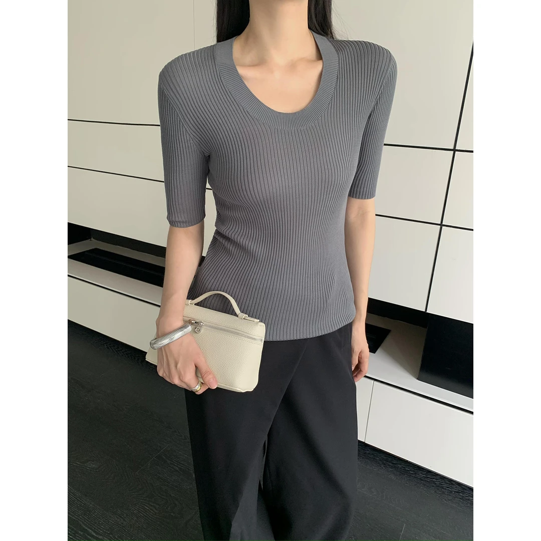 周淼ZHOUMIAO 100莱赛尔U领t恤女修身显瘦五分袖上衣ZM23M5147J