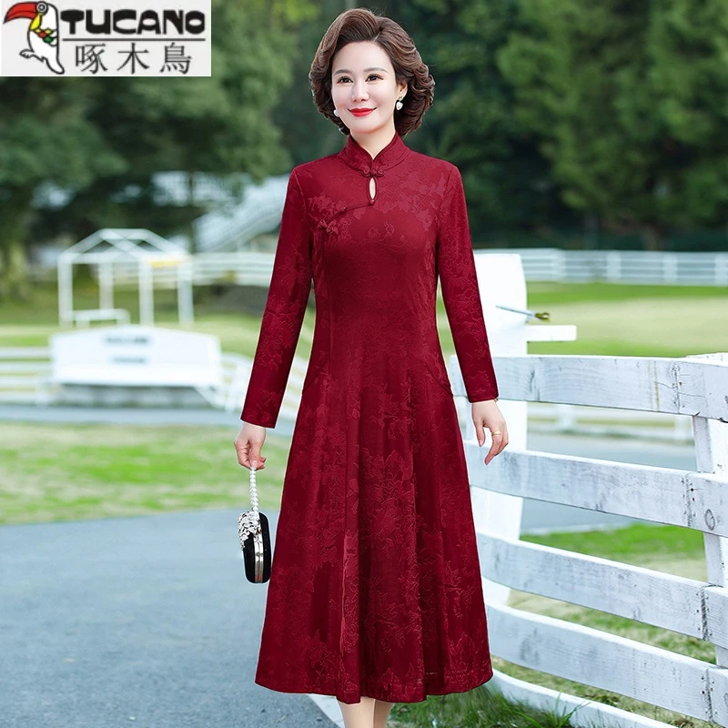 啄木鸟妈妈春秋季时尚喜庆连衣裙洋气中老年女喜婆婆婚宴装礼服旗