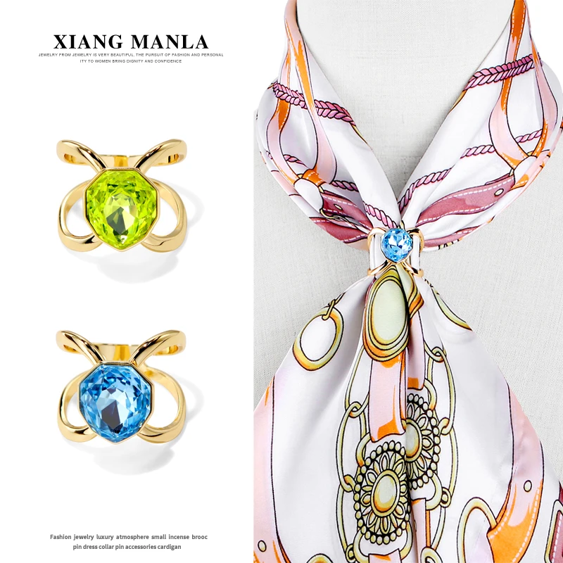 铜合金胸针 雾蓝水晶丝巾扣多功能小方巾围巾打蝴蝶结神器SK089