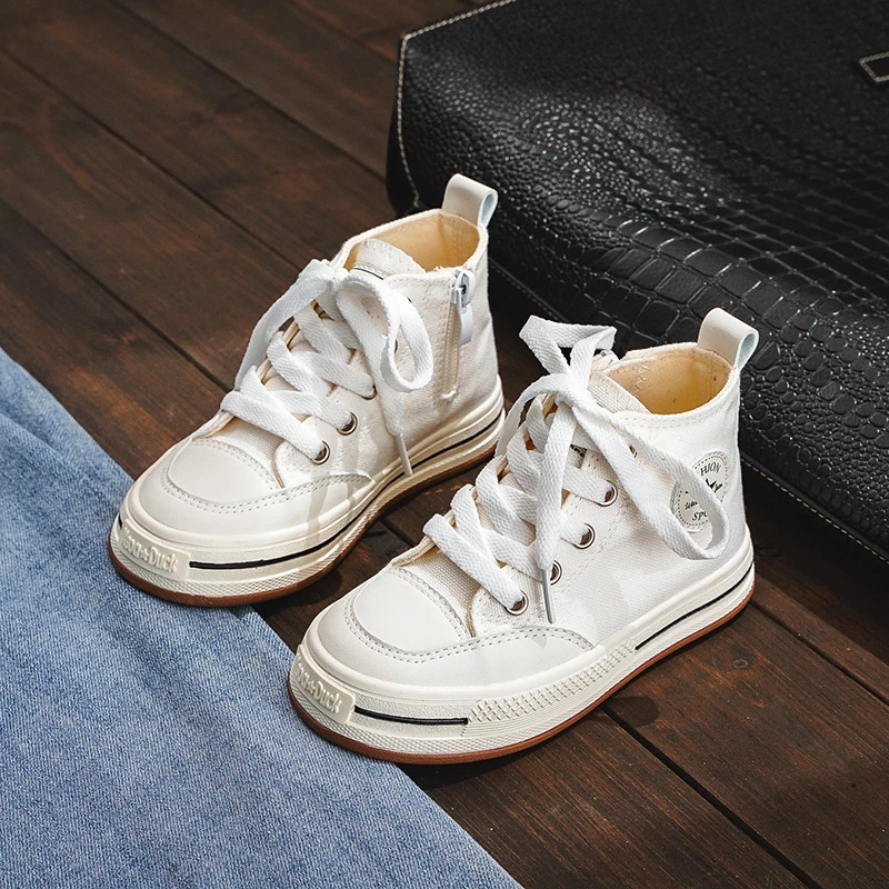 儿童小白鞋男童高帮帆布鞋2024春秋新款幼儿园室内入园鞋女孩板鞋