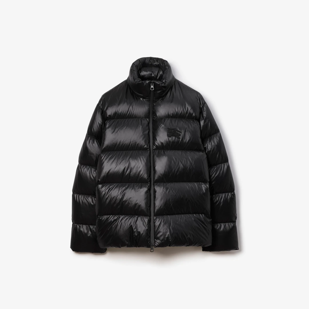 全新未使用 BURBERRY/博柏利 男士时尚秋冬立领尼龙羽绒服